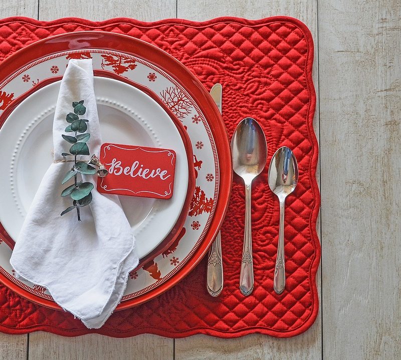 Tips to Host the Perfect Holiday Party