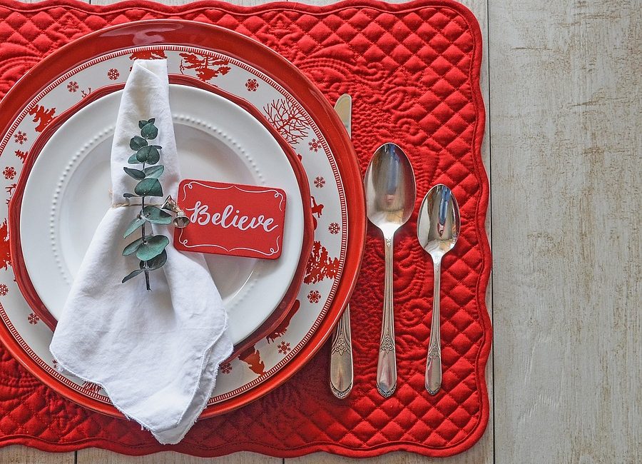 Tips to Host the Perfect Holiday Party