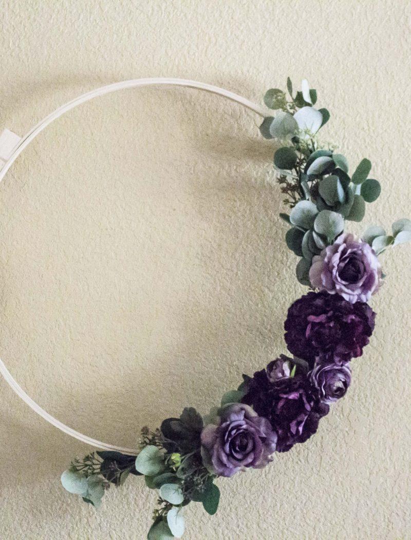 DIY deep purple fall wreath with embroidery hoop