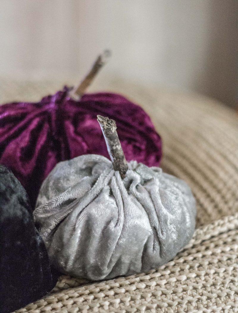 How to make DIY velvet pumpkins