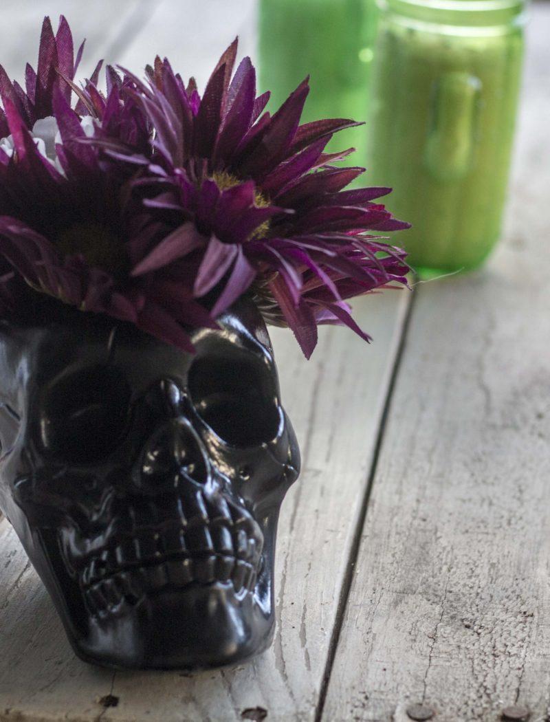 How to transform a dollar store skull into a Halloween vase